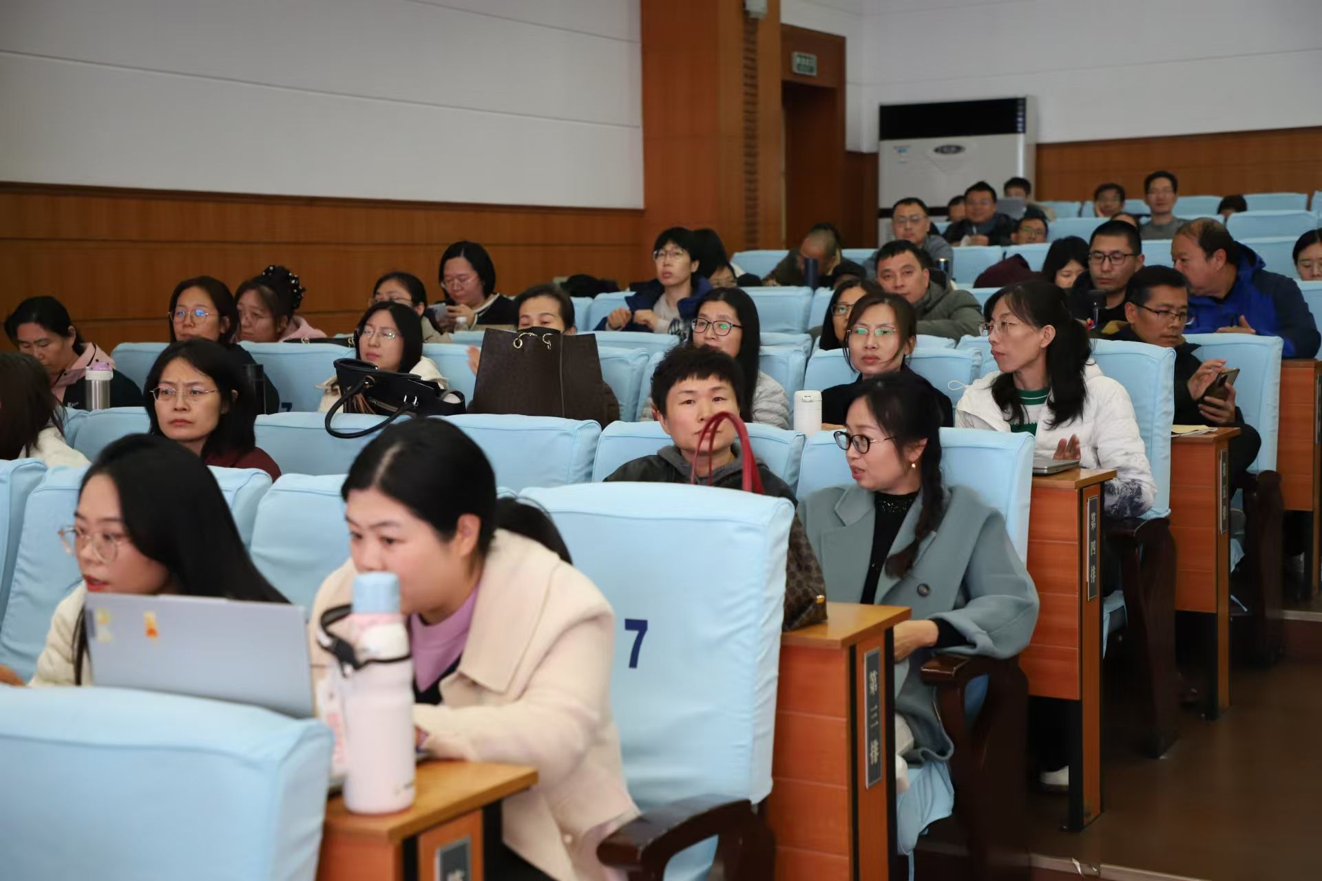 威廉希尔公司官方网站